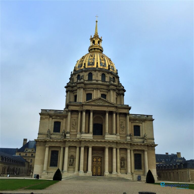 LES INVALIDES