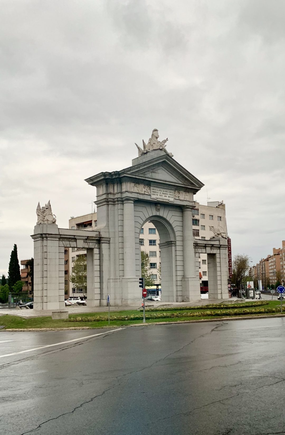 Puerta de Alcalá