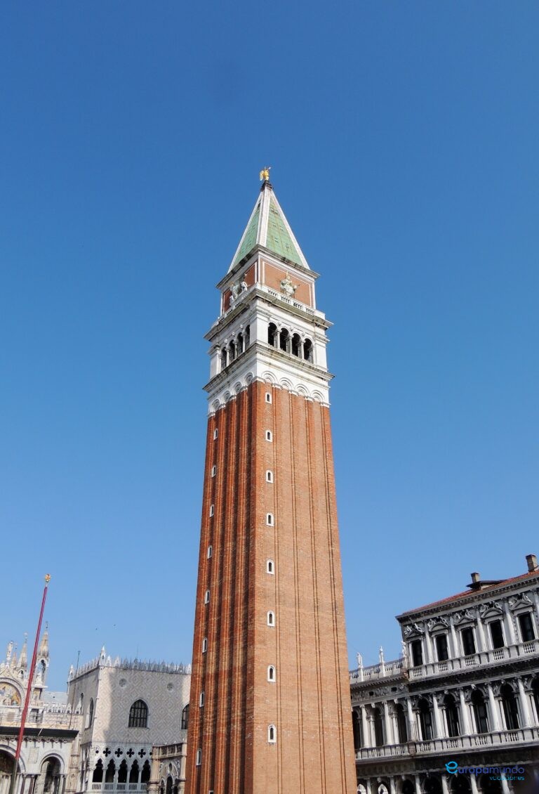 Campanario de San Marcos