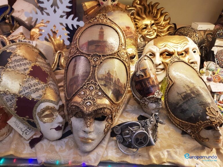 Máscaras venecianas
