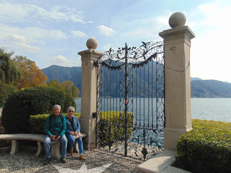 Bello Cancello Sul Lago