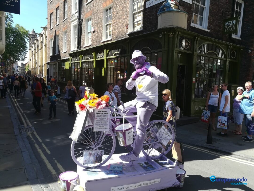 72 DÍAS POR GRENFELL
