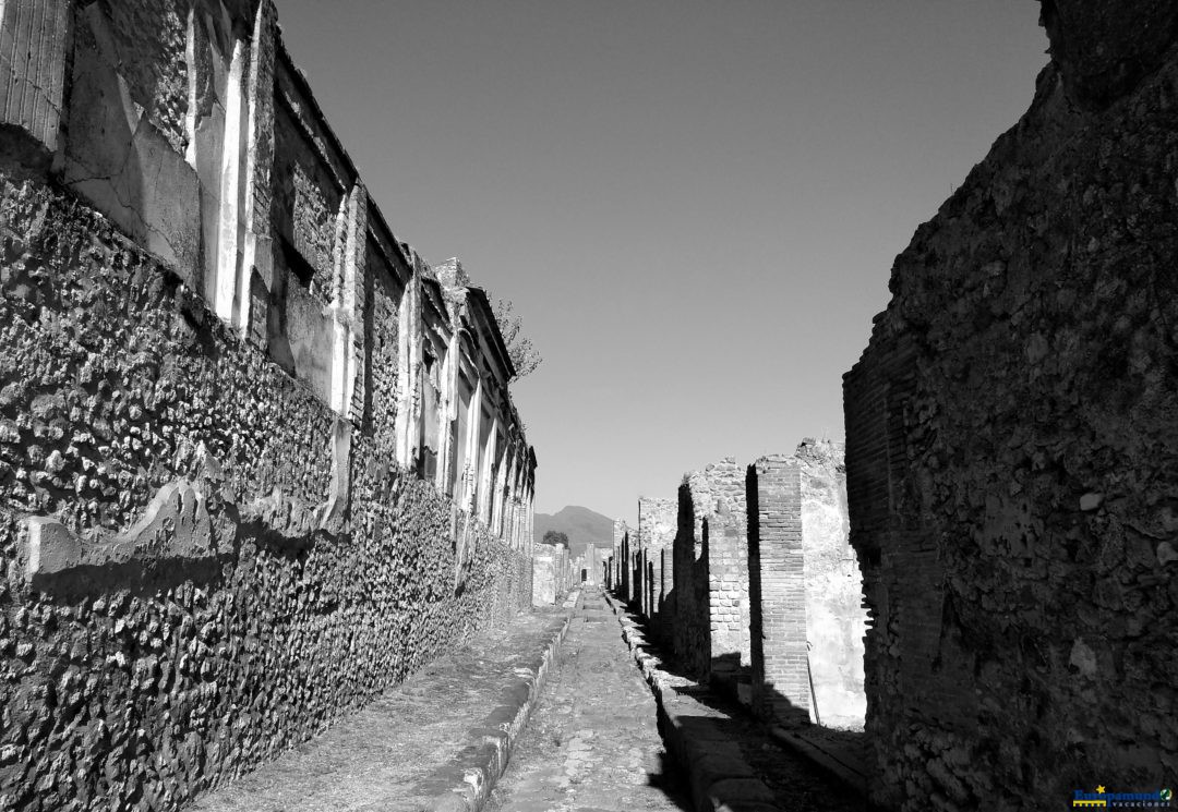 Pompeya a los pies del Volcan Vesubio