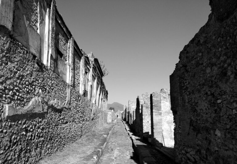Pompeya a los pies del Volcan Vesubio