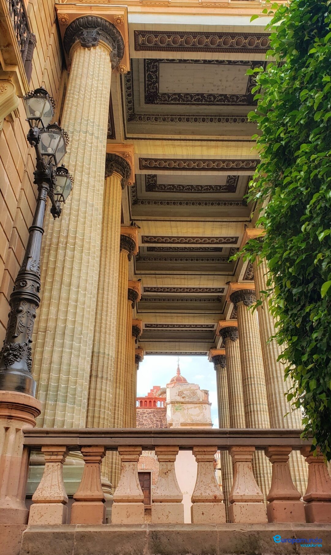 Perspectiva del Teatro Juárez