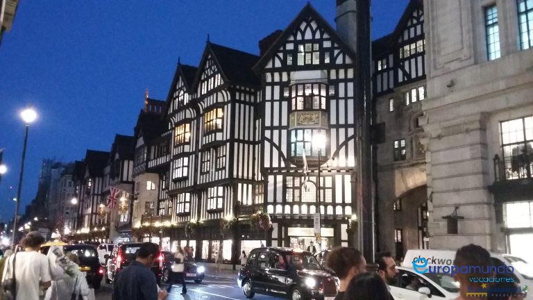 La noche en Regent Street