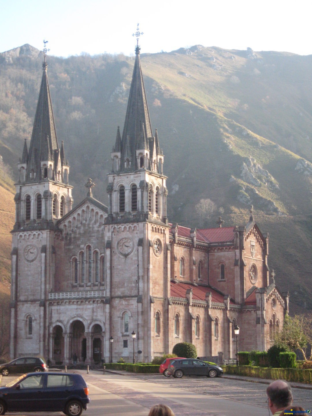 CATEDRAL DE COVADONGA