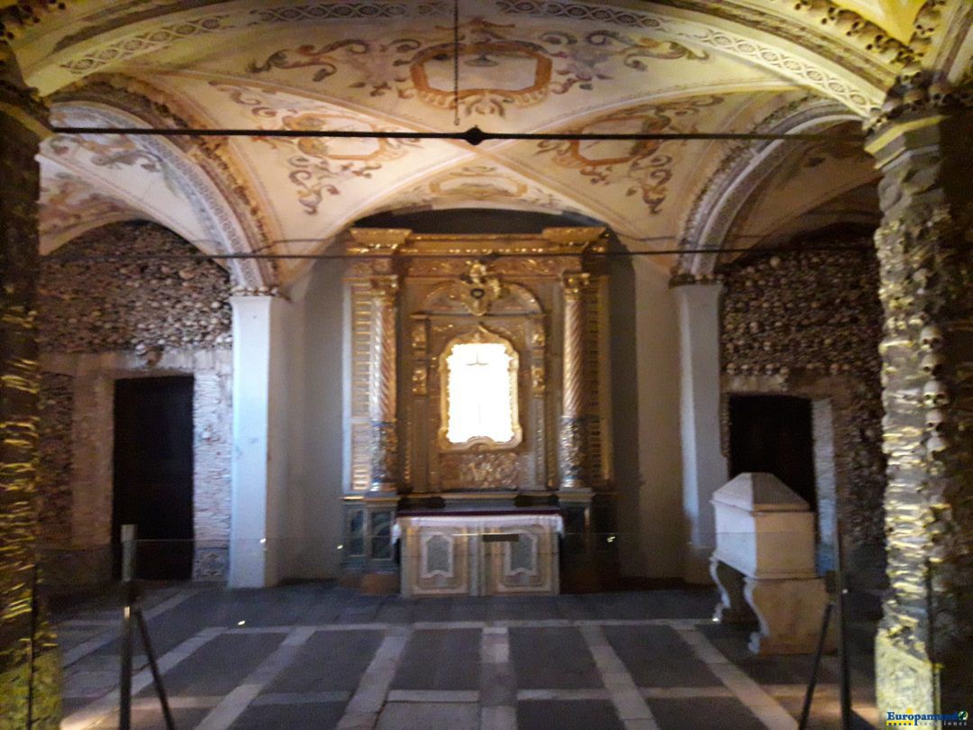 Capilla de los huesos