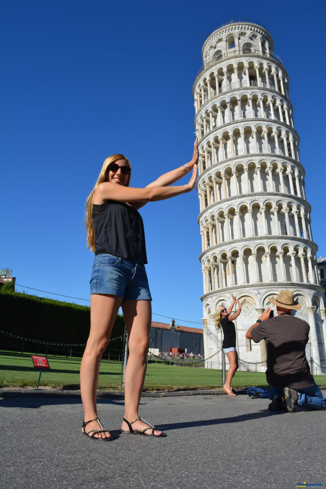 Tradicional foto de Pisa