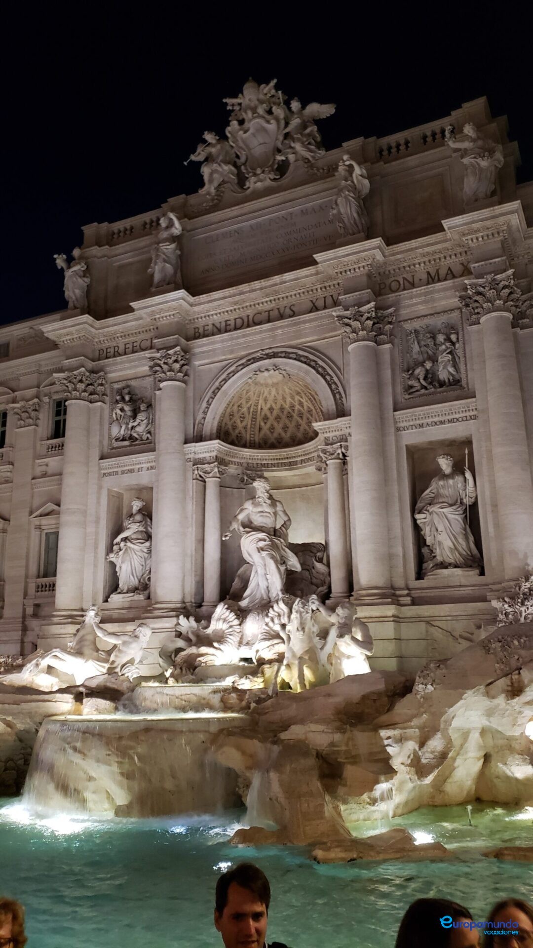 fontana di trevi