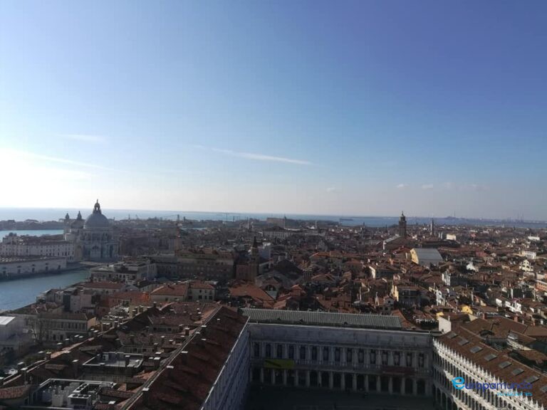 VISTA PANORAMICA DESDE LA TORRE DE SAN MARCOS