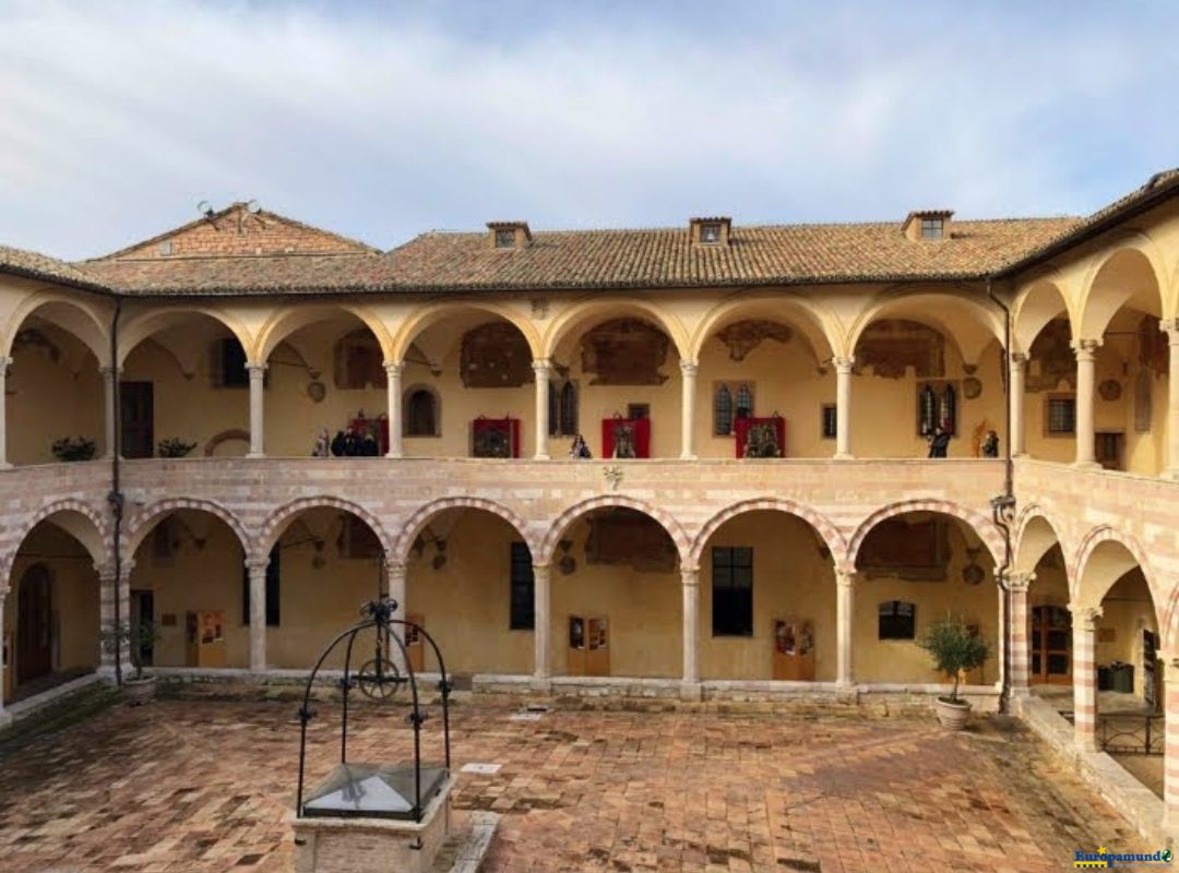 Bella Assisi