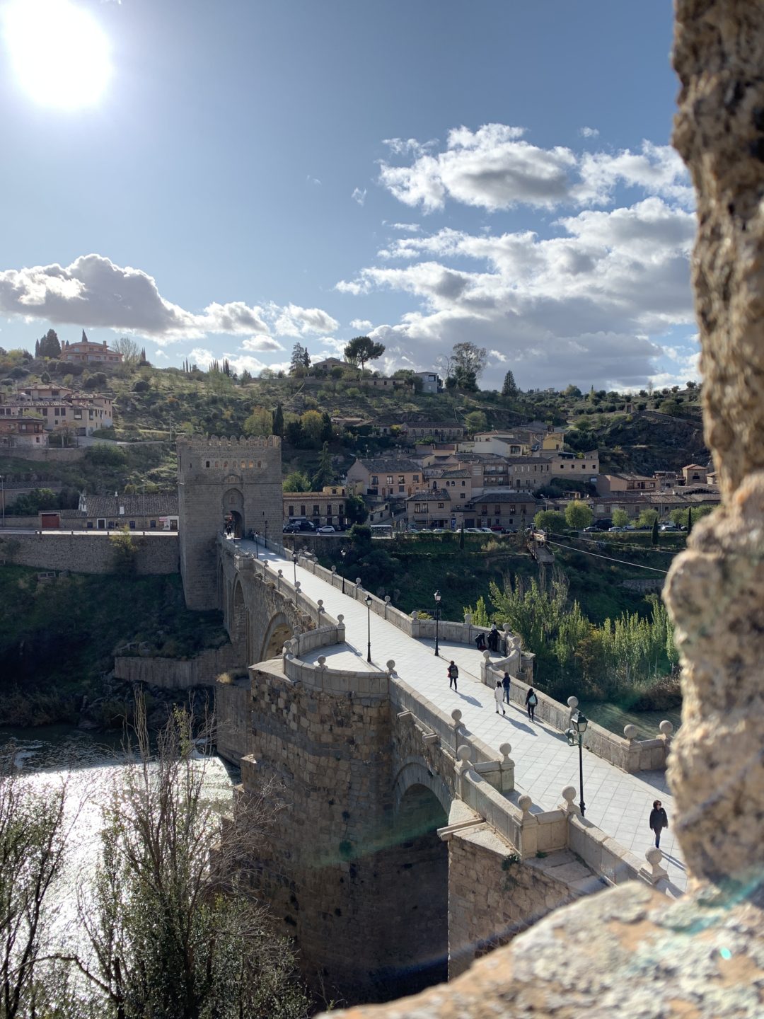 Mirada al Puente San Martín.