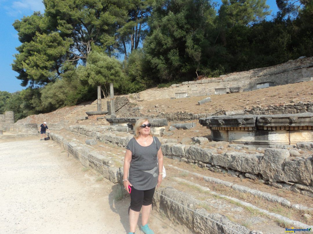 OLIMPIA, TIERRA DE DIOSES.SANTUARIO MAS FAMOSO DE L ANTIGUA GRECIA,Y CUNA DE LOS JUEGOS OLIMPICOS.