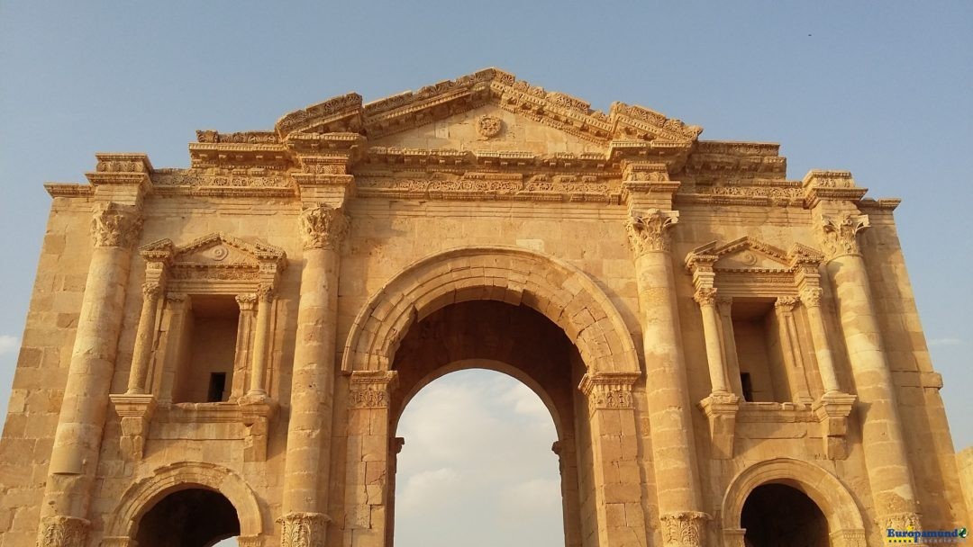 Una de las ciudades de la Decápolis y de las ciudades romanas mejor conservadas del Medio oriente