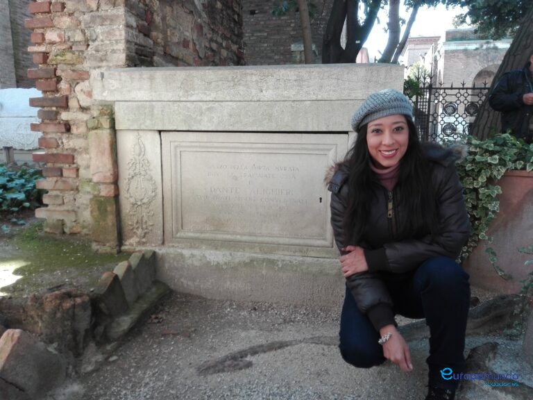 Tumba de Dante Alighieri