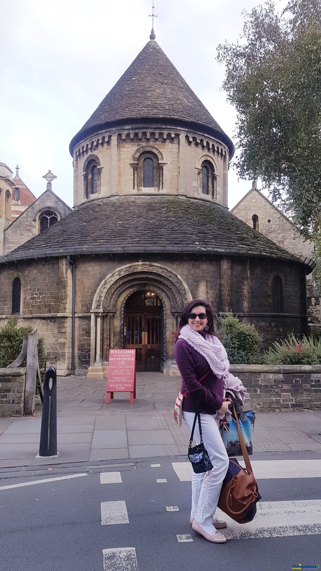 Round Church , Cambridge