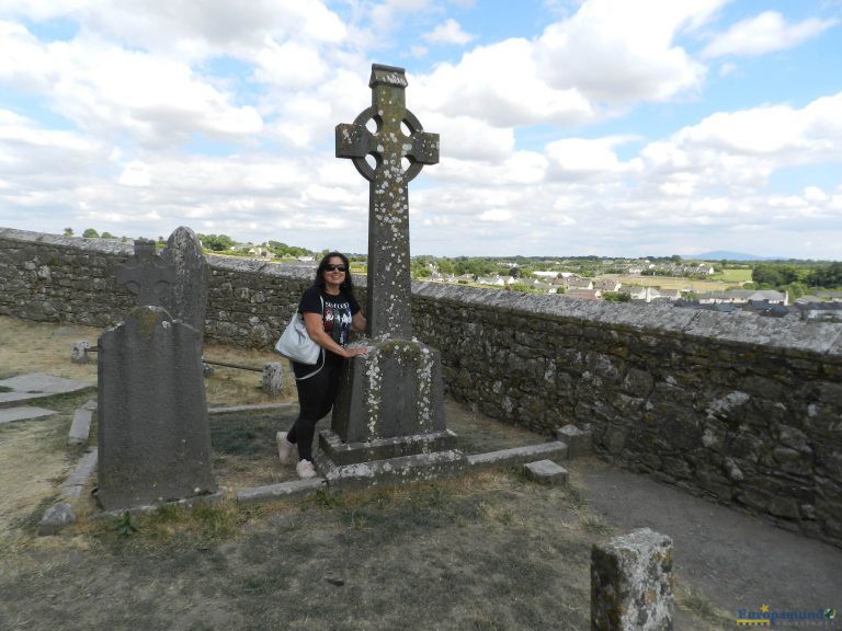 Cashel Rock Castle