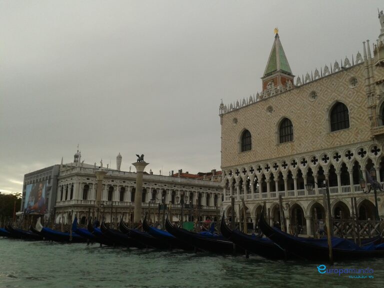 Plaza de San Marcos-Góndolas
