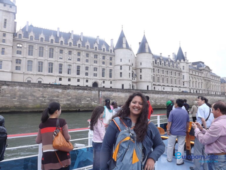 Paris. Paseo por el Sena