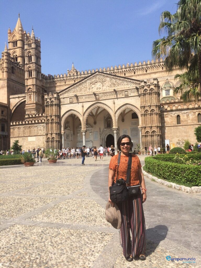 fachada de la catedral de Palermo