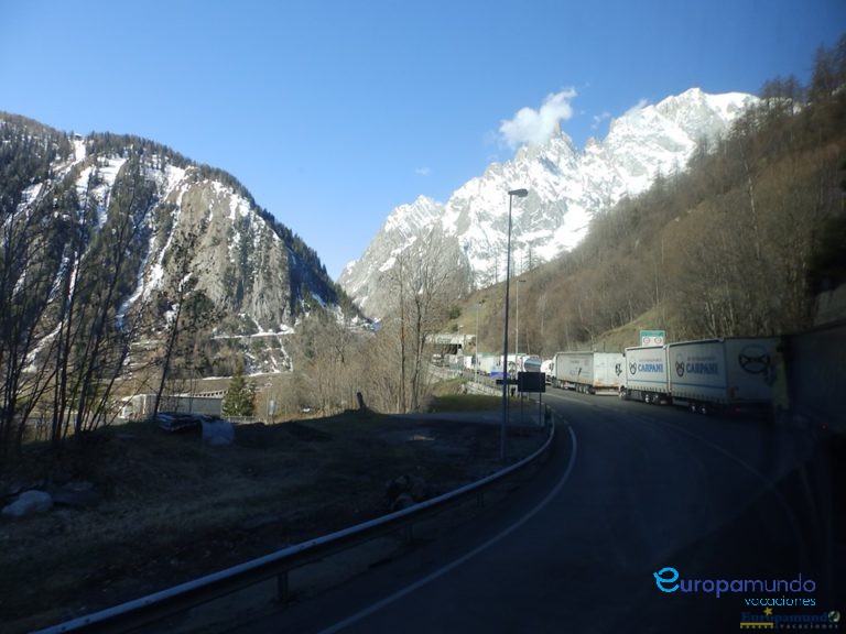 Alpes y Tunel de Mont Blanc