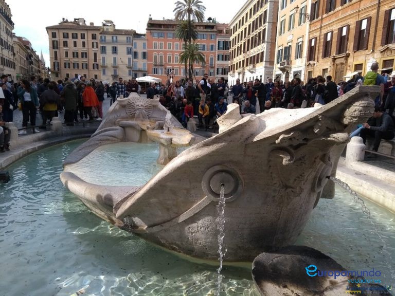 Fuente de la Barcaza