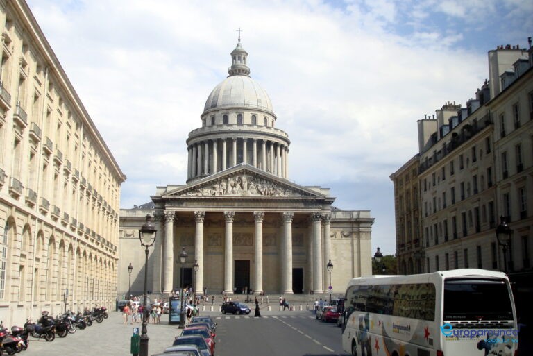 La Opera y Europamundo
