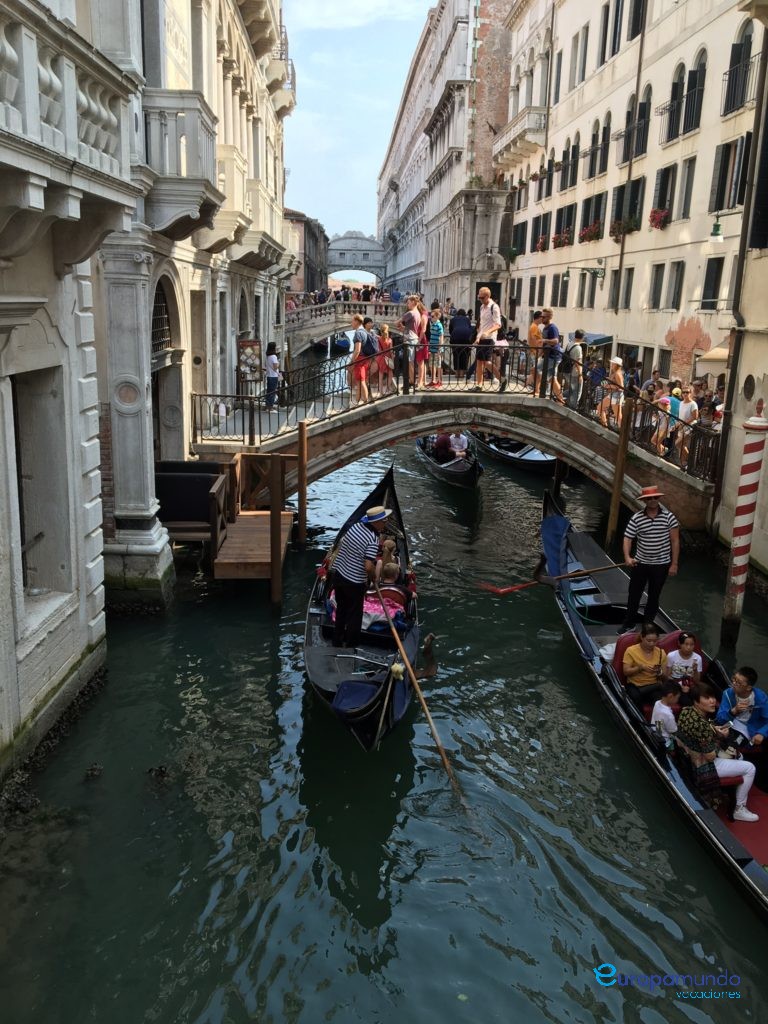 Góndolas en Venecia
