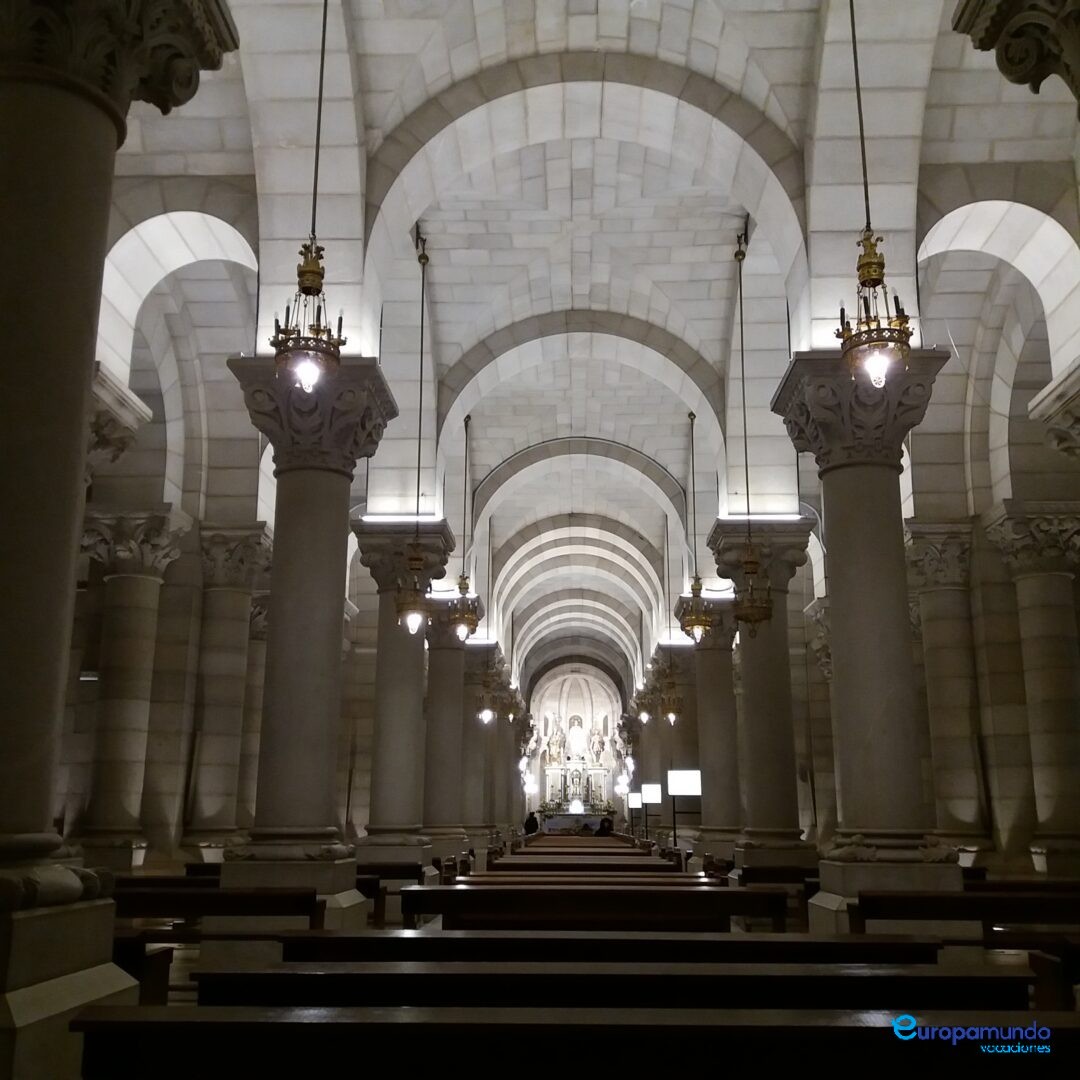 Criptas de la catedral de Madrid
