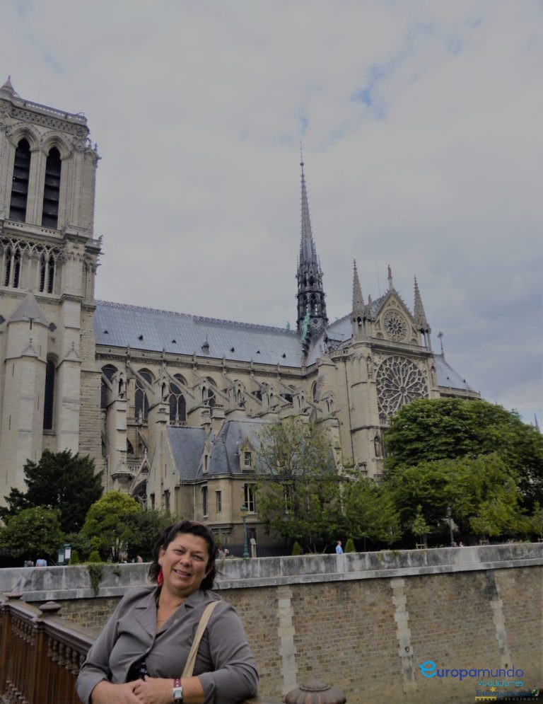 Inolvidable Catedral de Notre Dame.