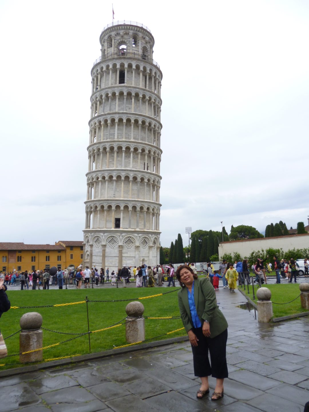 Torre de Pisa siempre asombra por su inclinación