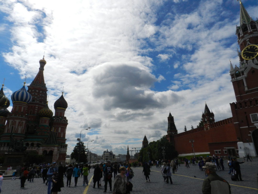 Catedral de São Basílio e Torre do Salvador – Praça Vermelha – Moscou