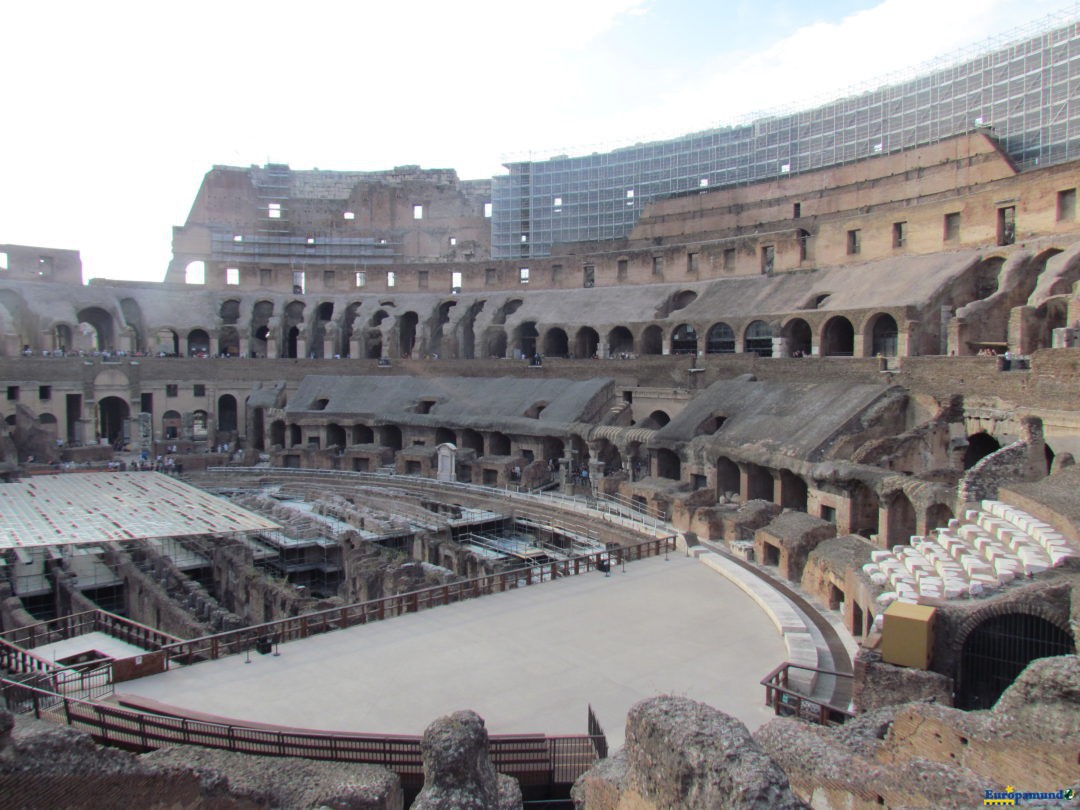 El Coliseo Romano desde su interior