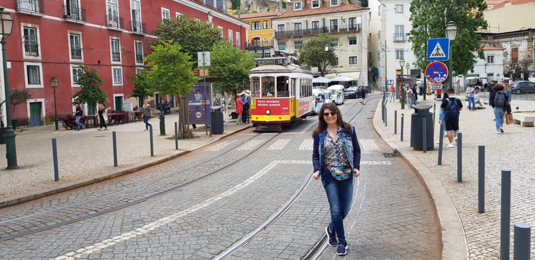 Tranvias recorriendo las calles de Lisboa