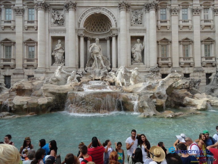 Fontana di Trevi
