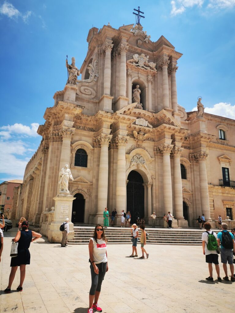 Cattedrale metropolita della Nativitá di María