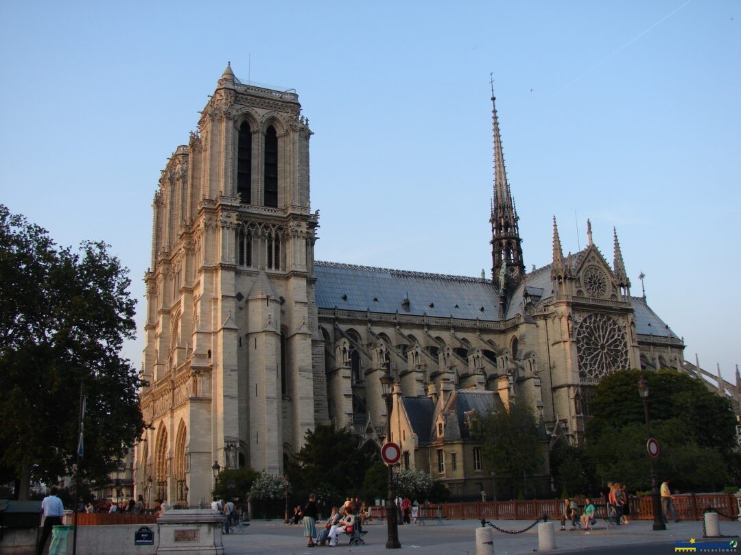 Catedral La Notre Dame