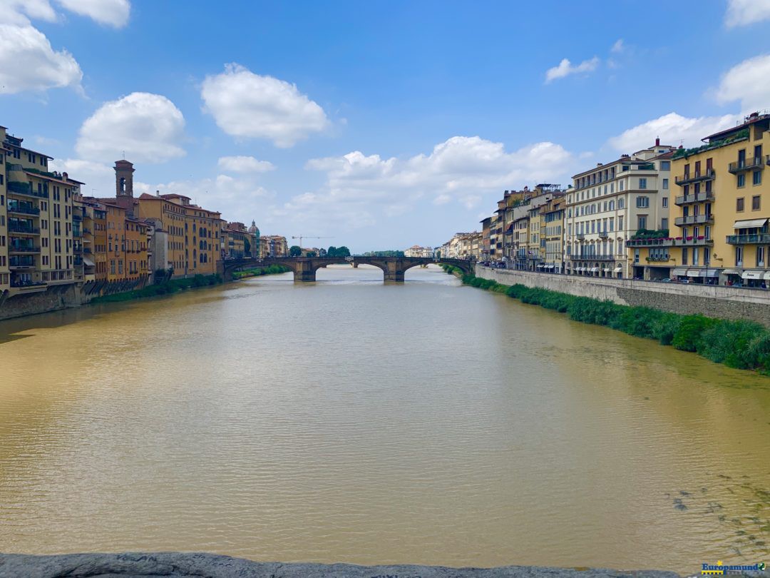 El puente viejo, en Florencia, Italia