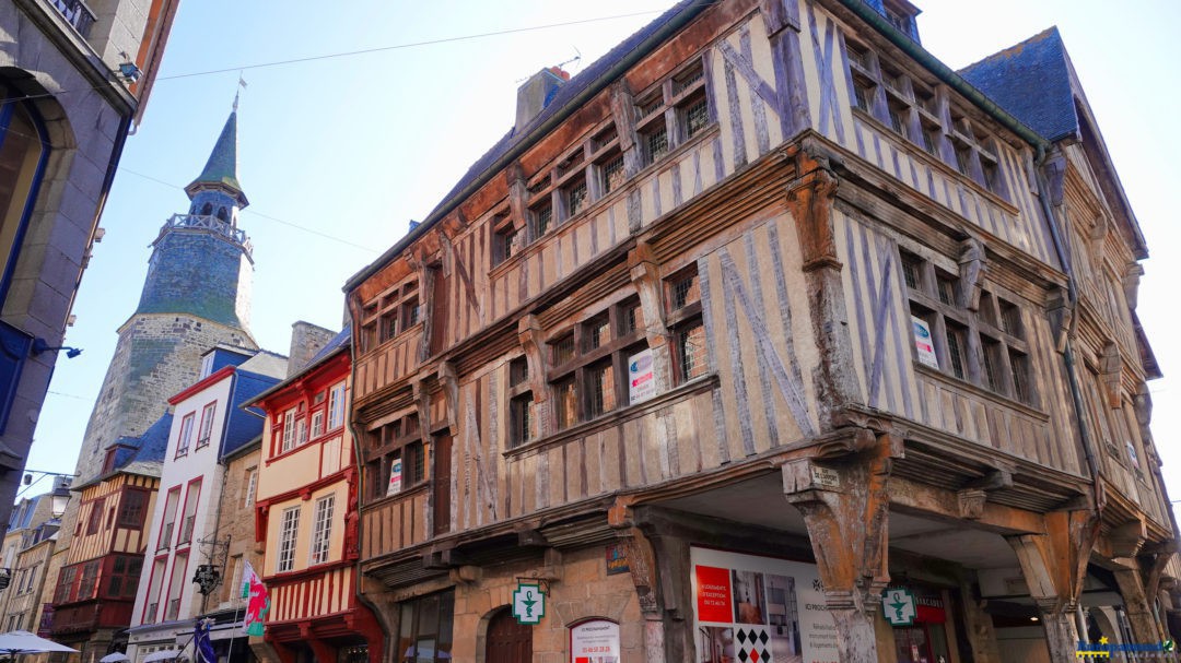 Antigua casa medieval. Dinan, Francia.