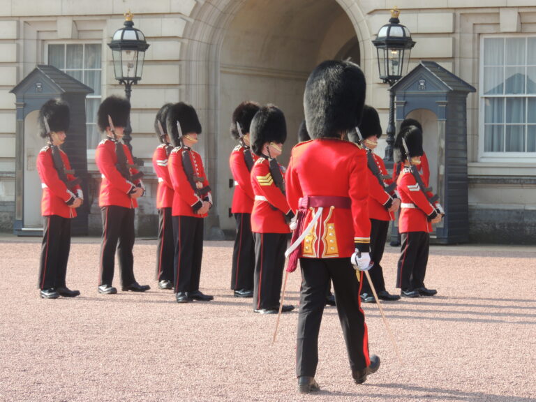 El cambio de guardia en el Buckingham Palace