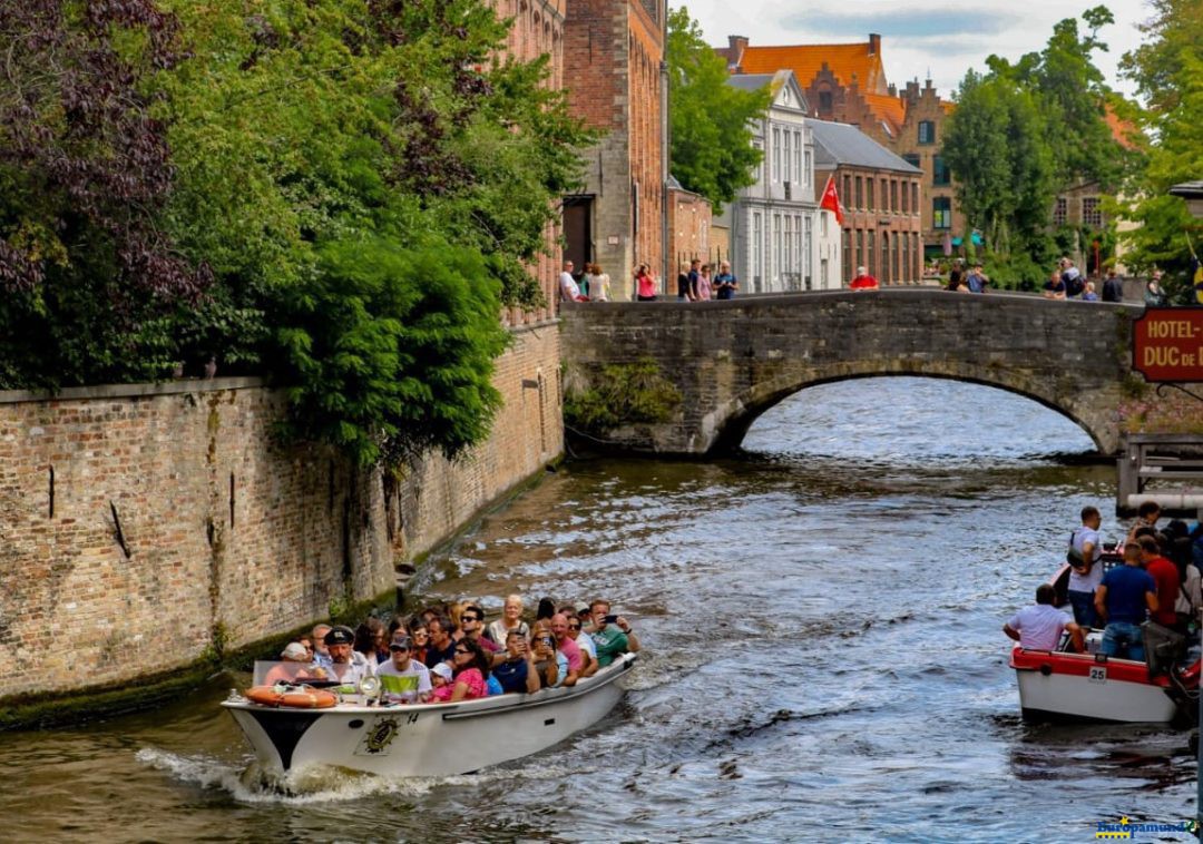 Brujas, ciudad encantada