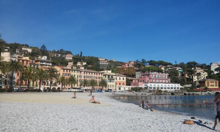 La playa de Santa Margherita Ligure, Italia