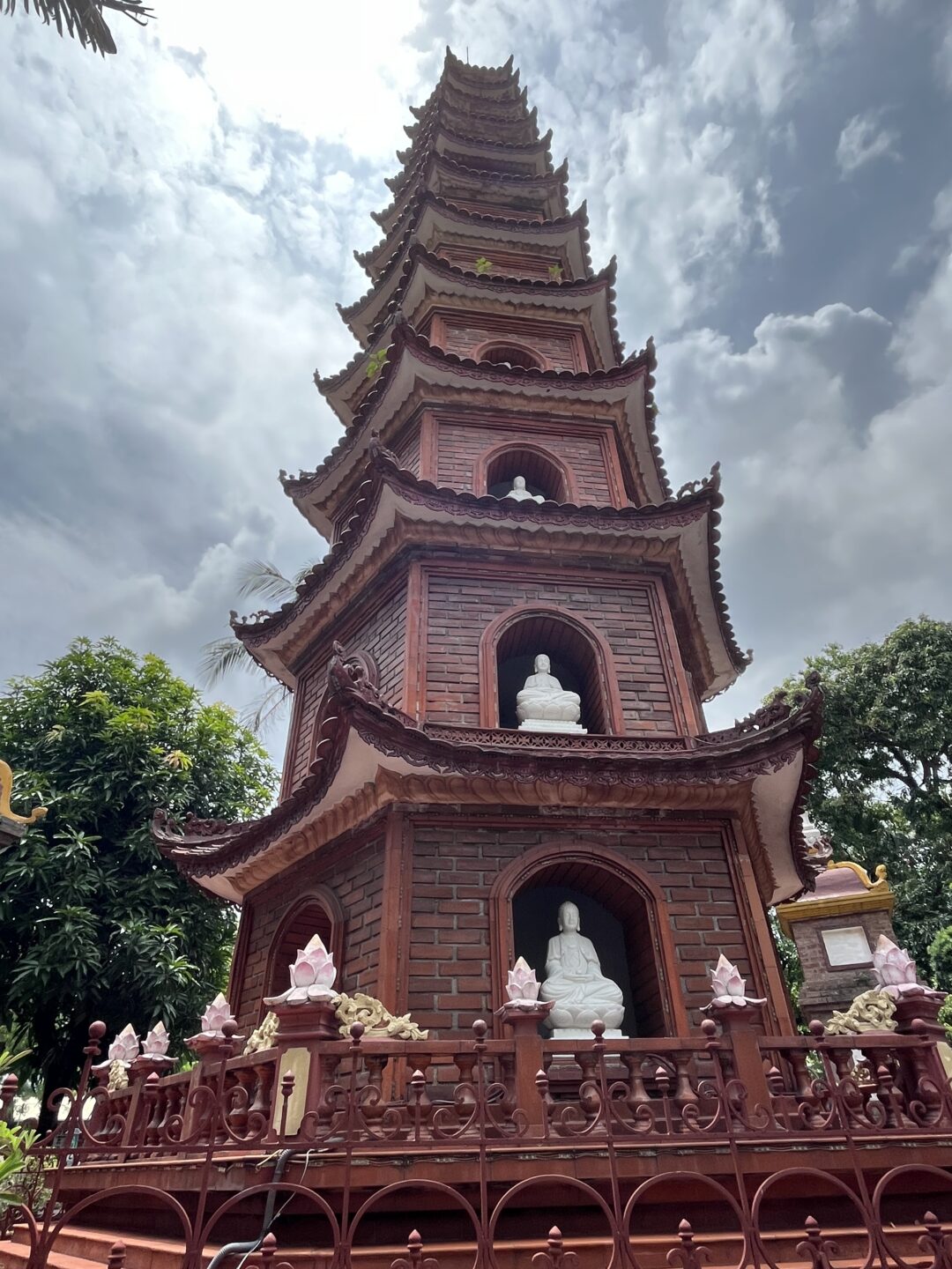 Pagoda Tran Quoc