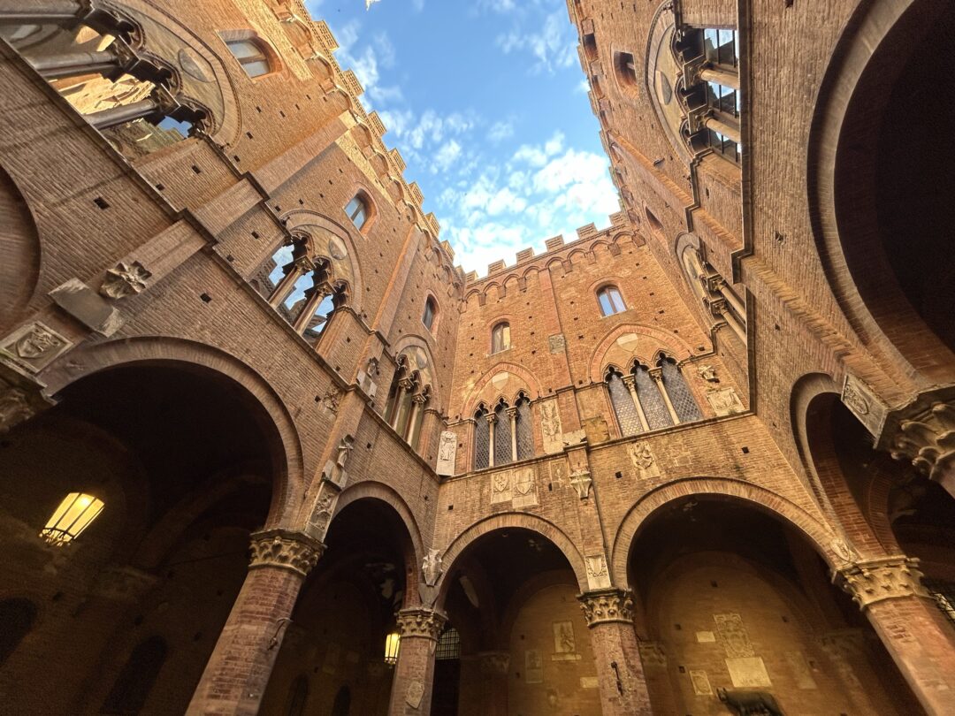 Palacio Público, Siena