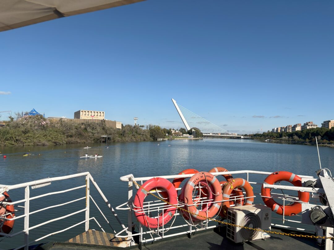PASEO EN BARCO SEVILLA