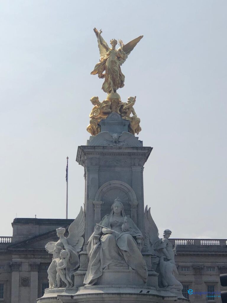 Victoria Memorial